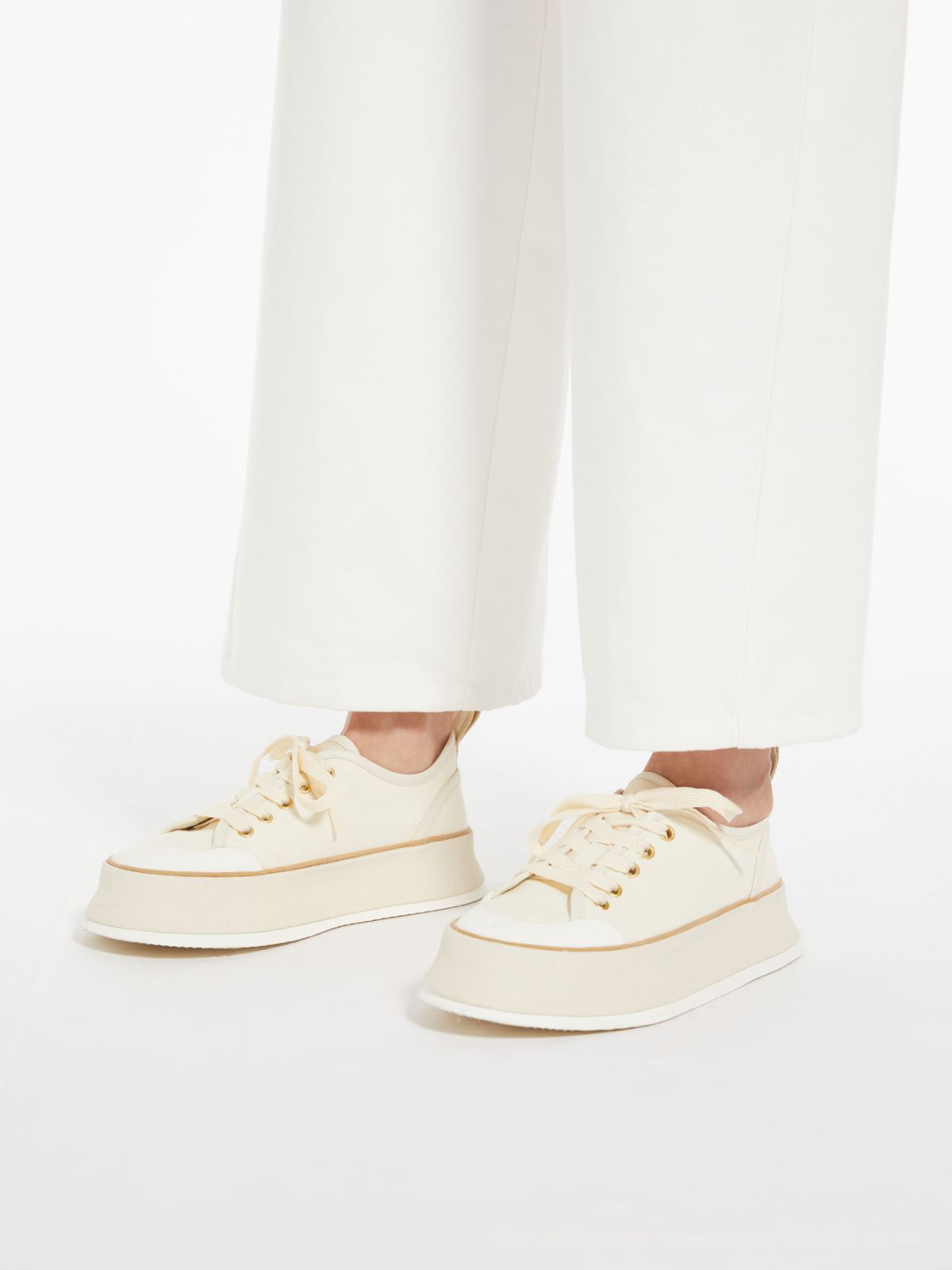 低帮系带运动鞋 - 白色 - Marina Rinaldi