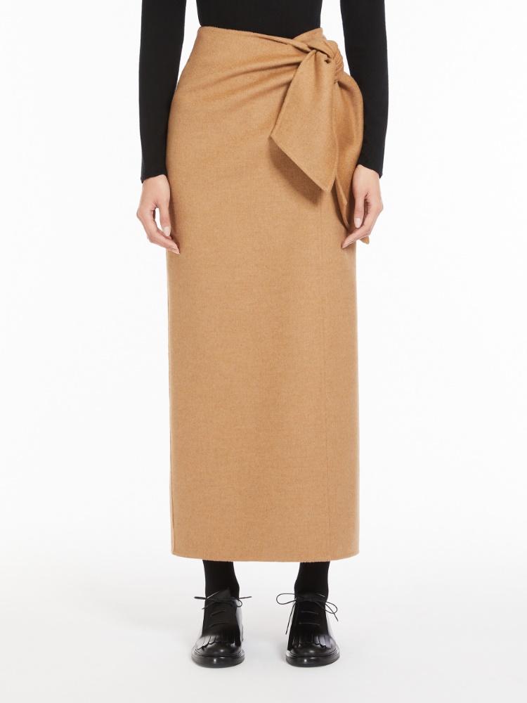 Straight skirt in lightweight camel hair - 驼色 - Marina Rinaldi - 2