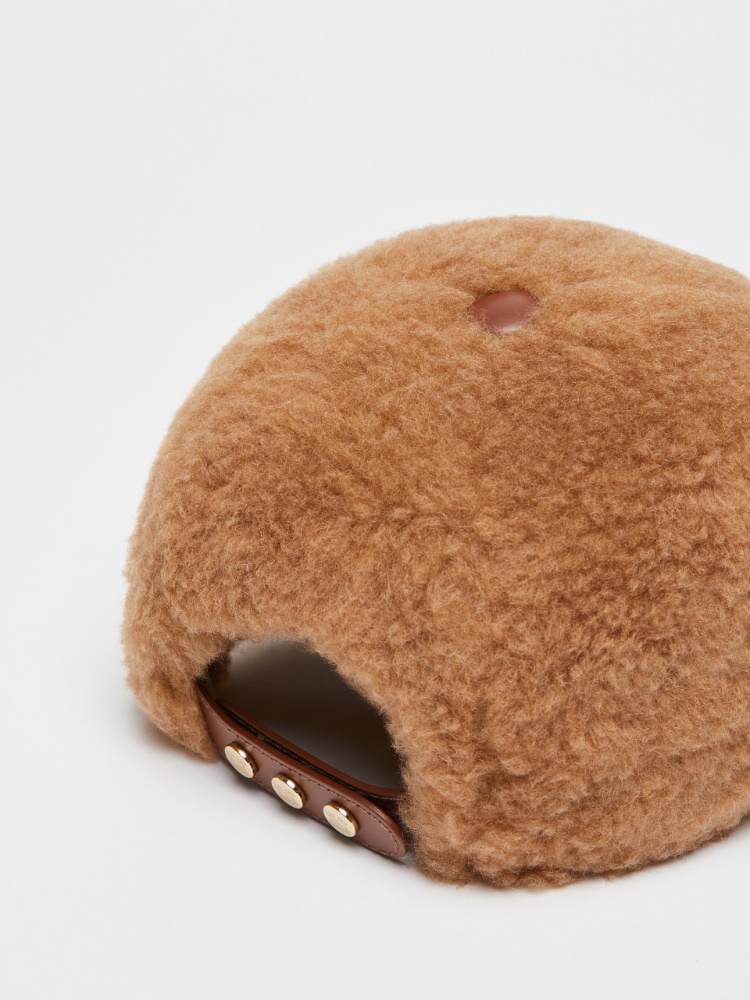 Teddy fabric hat - 驼色 - Marina Rinaldi - 3