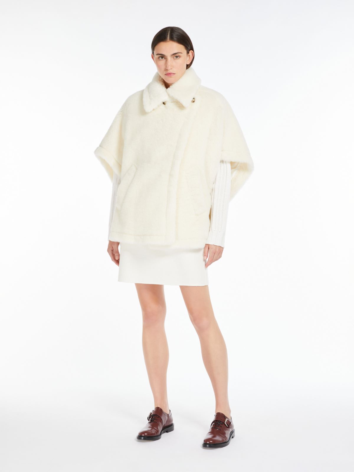 Teddy fabric short cloak - 白色 - Marina Rinaldi