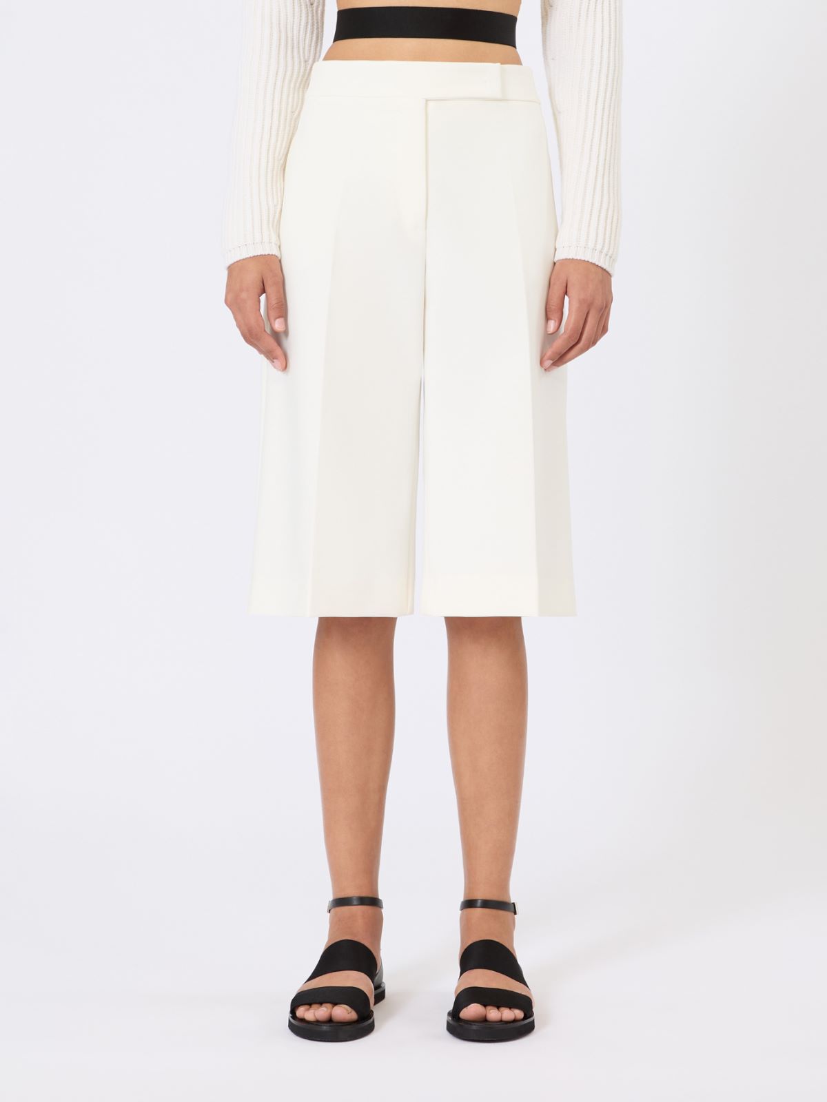 Viscose crêpe jersey Bermuda shorts - 白色 - Marina Rinaldi - 2