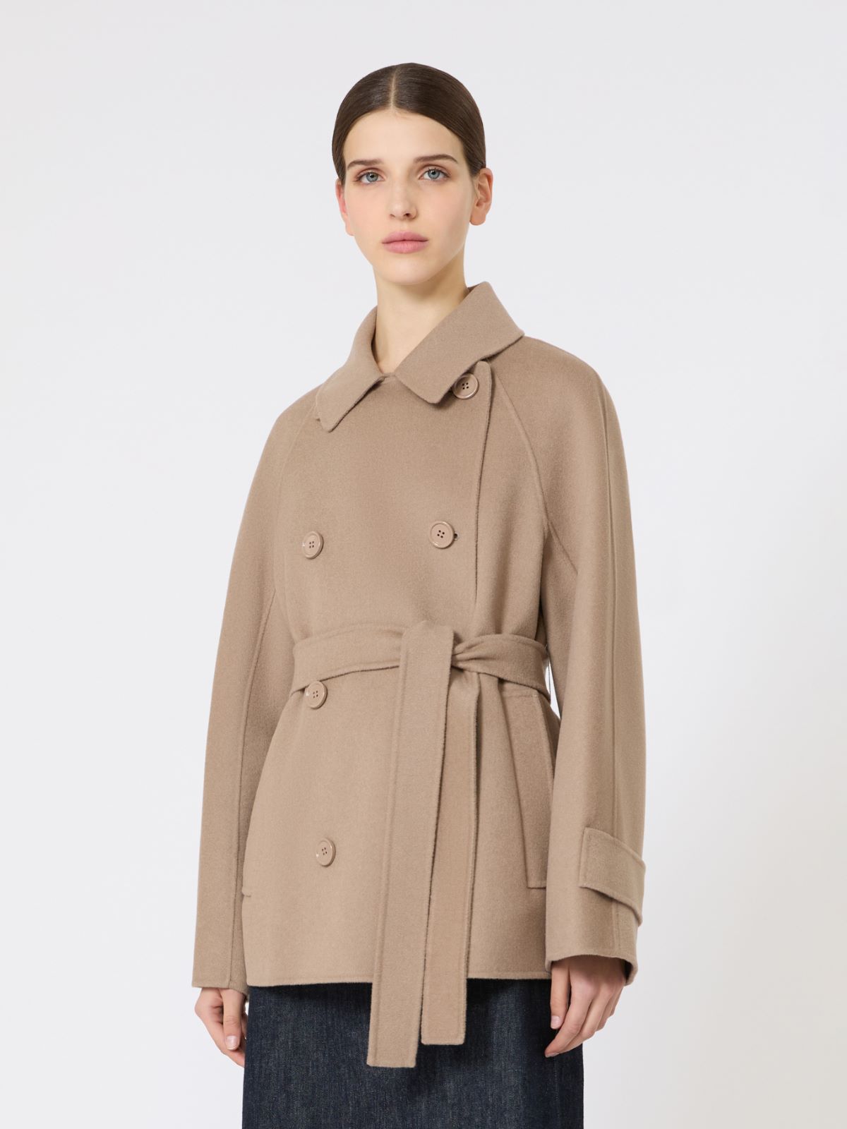 Double-breasted crop coat in pure wool - 米色 - Marina Rinaldi - 2