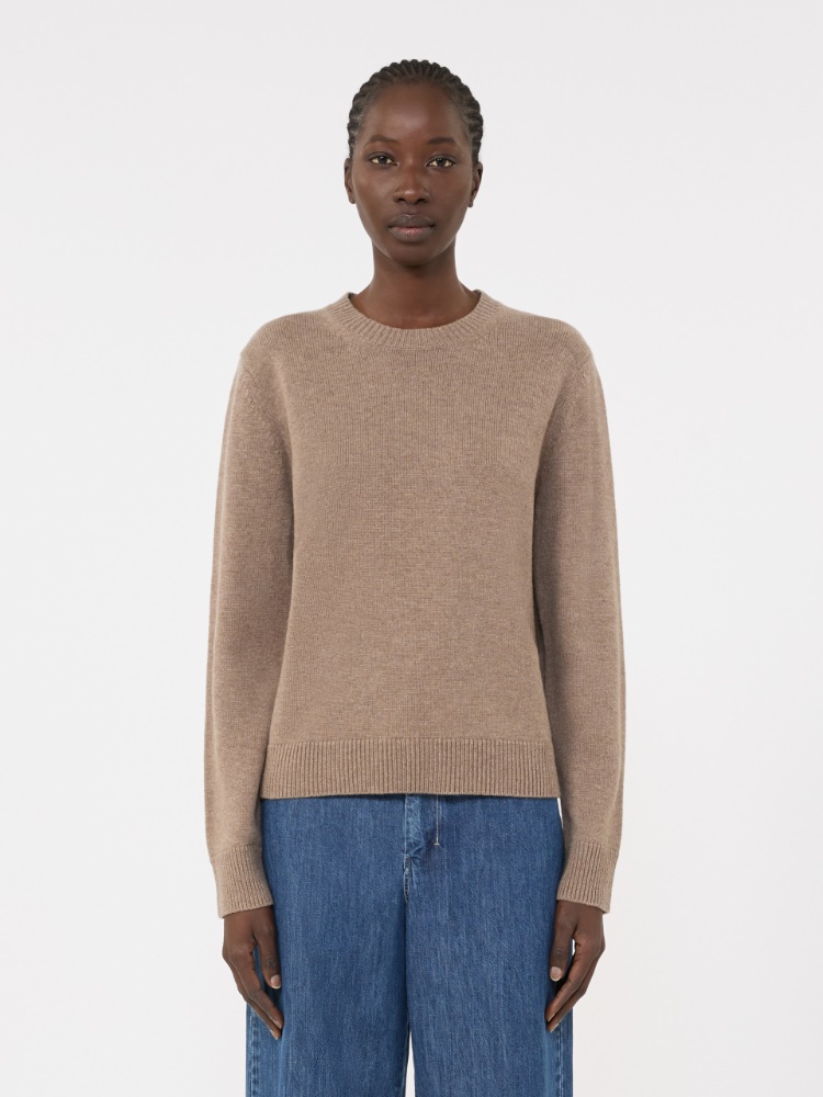 Wool and cashmere sweater with patch detail - 驼色 - Marina Rinaldi - 2